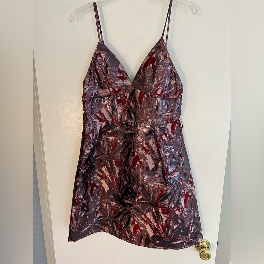 BRAND NEW multi red colored dress by LAUNDRY